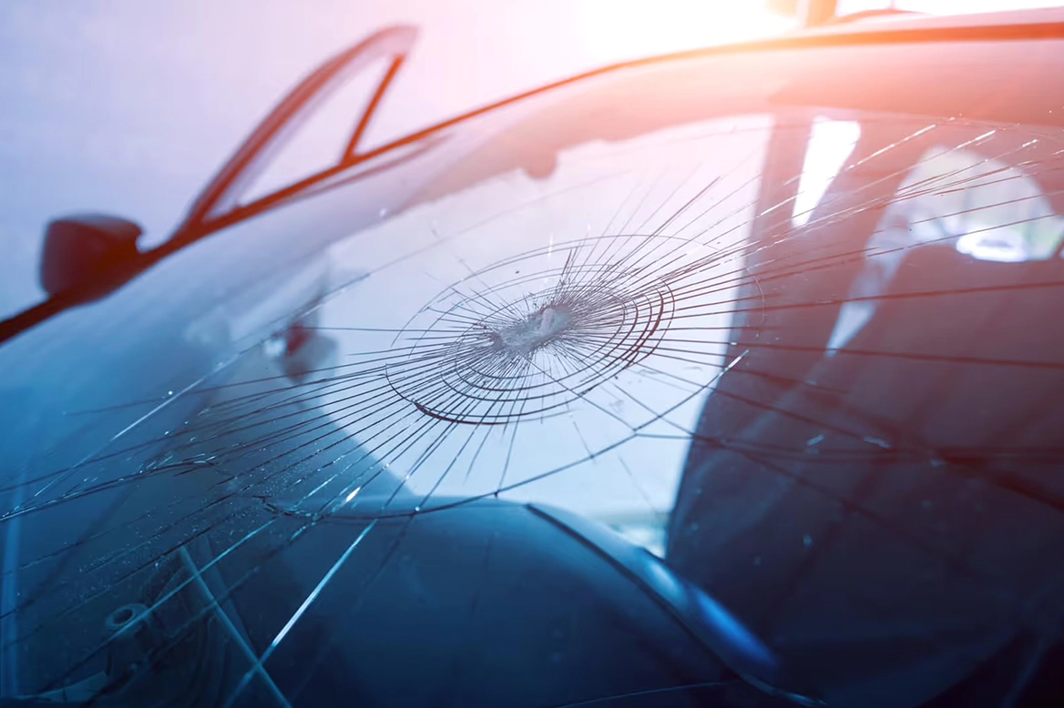 Windshield Replacement Tips: How Windshield Damage Affects the Safety of Your Vehicle