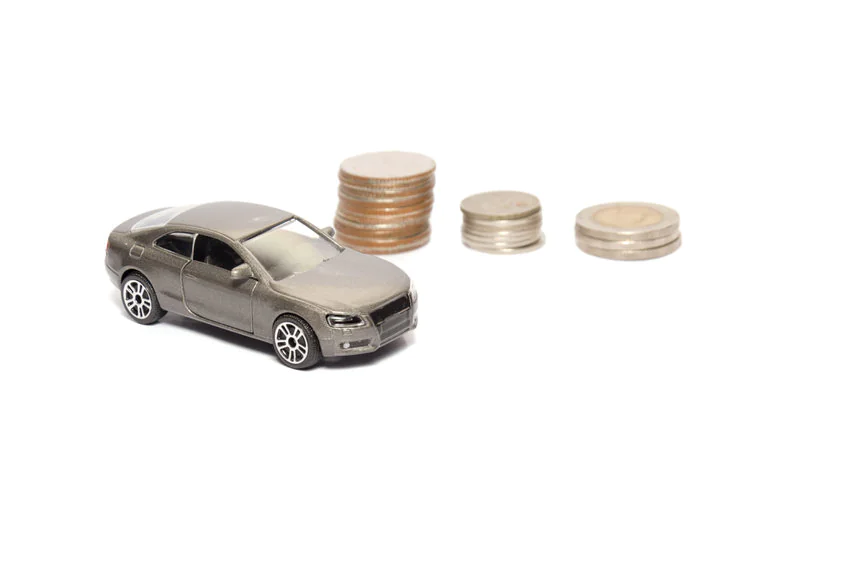 How to Finance Your Auto Glass Repair in Tucson