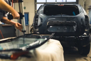 BACK GLASS, DOOR GLASS, SUNROOF & PANORAMIC ROOFS